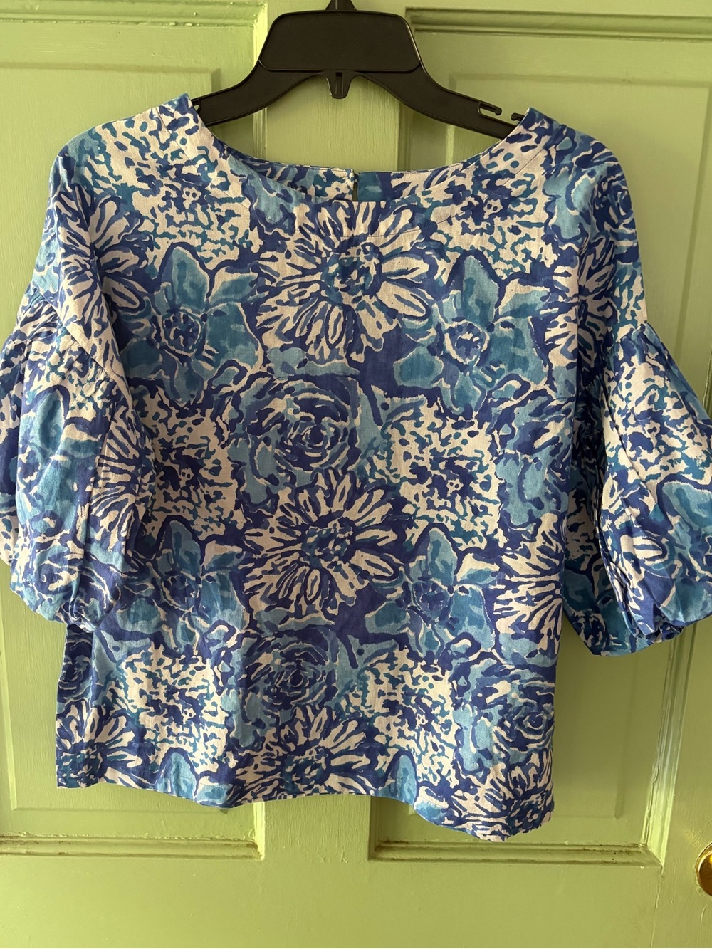 NEW FITZROY & WILLA Mary Beth blouse in blue floral